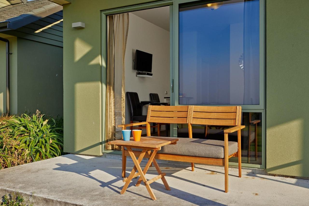 Koura Bay Golf Resort Kaikoura Exterior photo